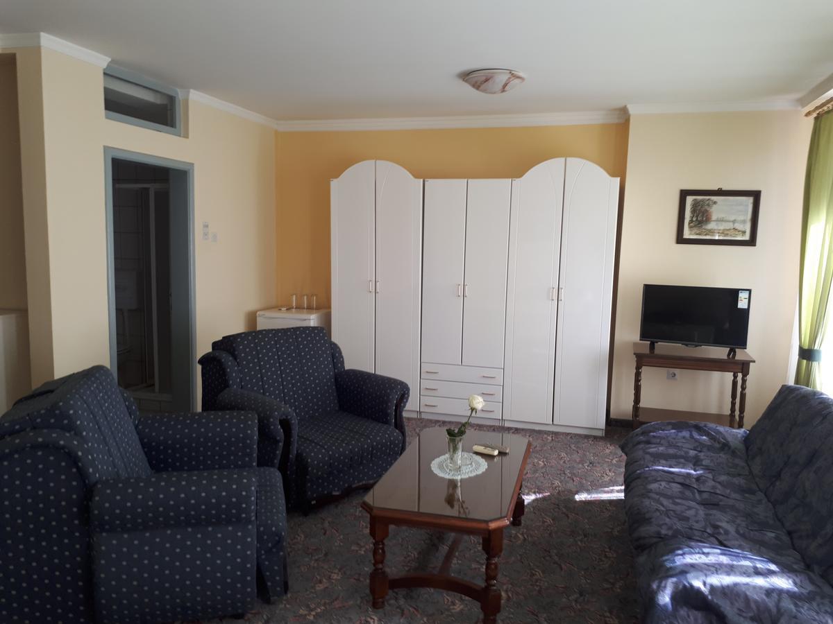 Bed and Breakfast Business Club Selenca Bac Exteriér fotografie
