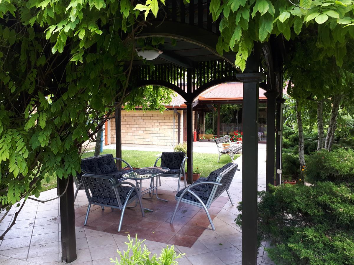 Bed and Breakfast Business Club Selenca Bac Exteriér fotografie